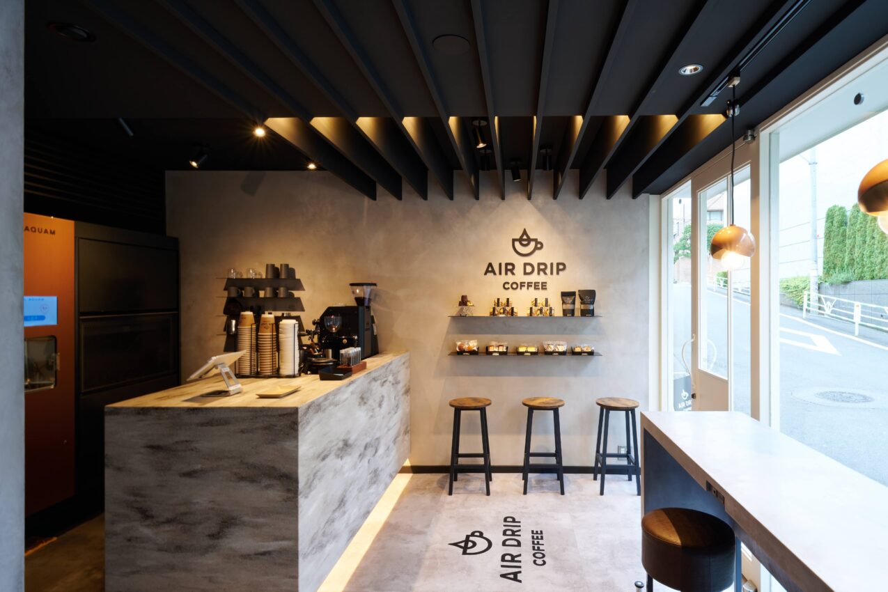 AIR DRIP COFFEE / 『空気からつくった水』で淹れる渋谷のコーヒー屋さん。
